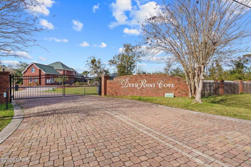 5 bedroom SingleFamilyResidence at 4409 Deer Point Cove Lane, Deer Point Cove, Panama City — photo 2