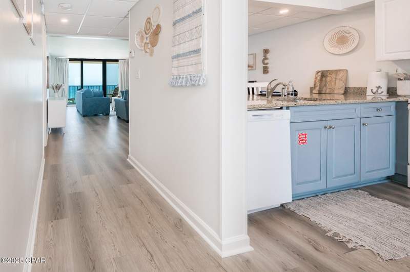 1 bedroom Condominium at 11347 Front Beach Road 904, Edgewater Tower III, Panama City Beach — photo 2