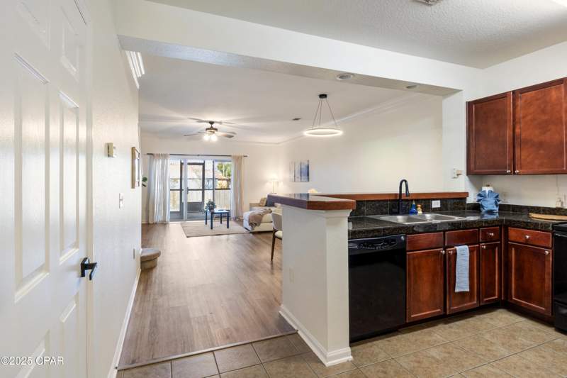 2 bedroom Attached at 802 Baldwin Rowe Circle, Baldwin Rowe, Panama City — photo 3