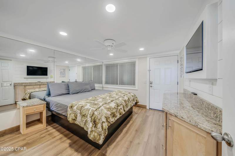 2 bedroom Condominium at 15617 Front Beach Road 317 & 321, Ambassador Beach Condo, Panama City Beach — photo 5
