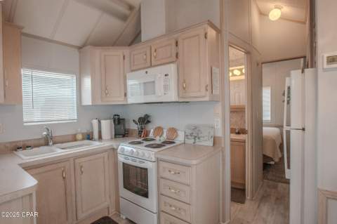1219 Thomas Drive 123, Panama City FL - photo 12 of 37