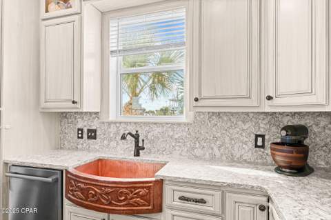 6724 Yacht Club Drive, Panama City FL - photo 13 of 89