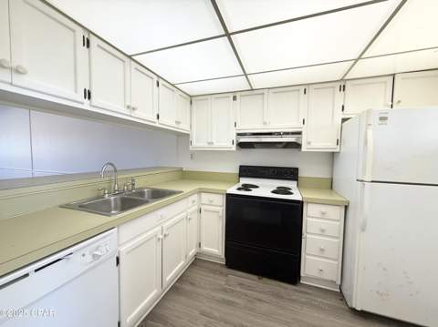 112 Fairway Boulevard 105, Panama City Beach FL - photo 18 of 32