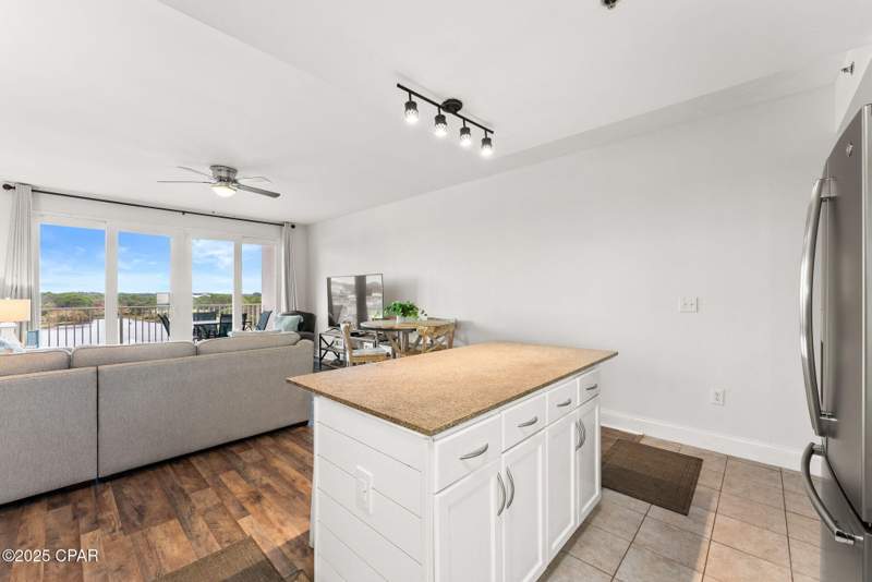 2 bedroom Condominium at 9902 S Thomas Drive 628, Laketown Wharf, Panama City Beach — photo 5