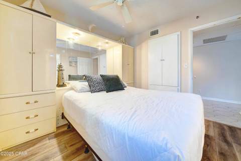 9850 S Thomas Drive 211E, Panama City Beach FL - photo 17 of 42