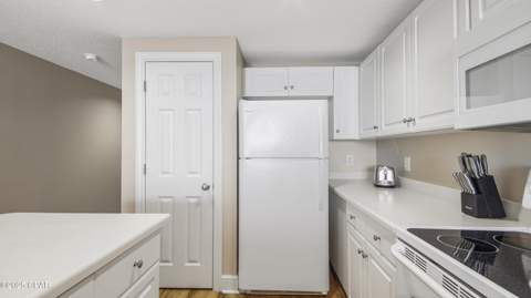 10811 Front Beach Road 1405, Panama City Beach FL - photo 10 of 49