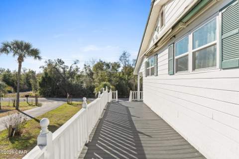 2686 Mona Lane, Alford FL - photo 10 of 38