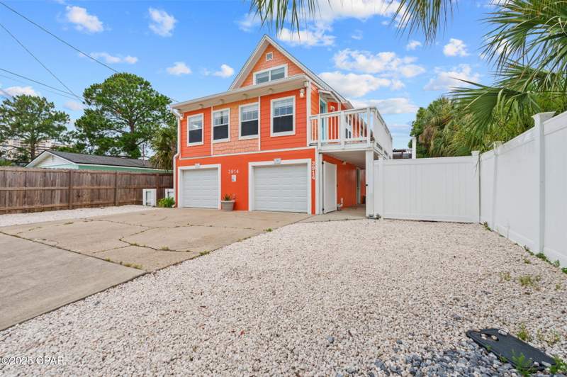 5 bedroom Duplex at 3914 Ural Street, Holiday Beach Unit 13, Panama City — photo 4