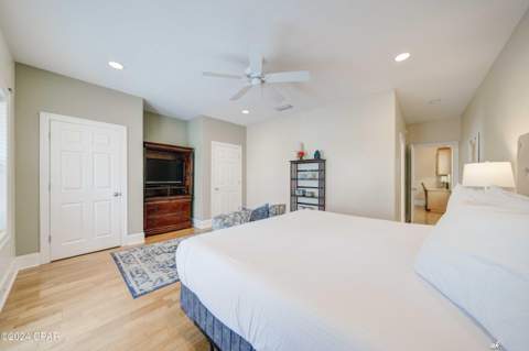 7428 Thomas Drive, Panama City Beach FL - photo 20 of 38