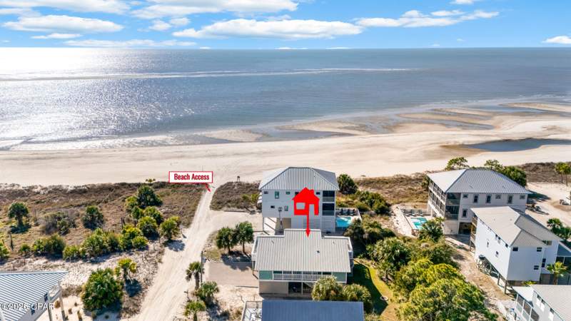 4 bedroom SingleFamilyResidence at 257 S Oak Street, Indian Pass Beach, Port St Joe — photo 2