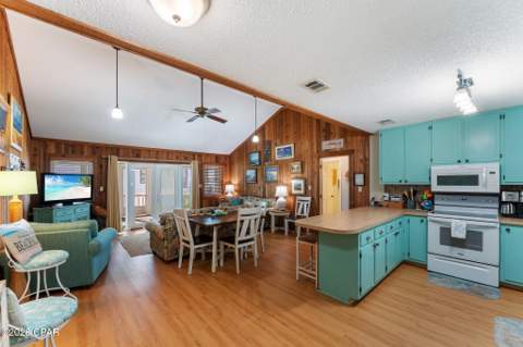 257 S Oak Street, Port St Joe FL - photo 23 of 88