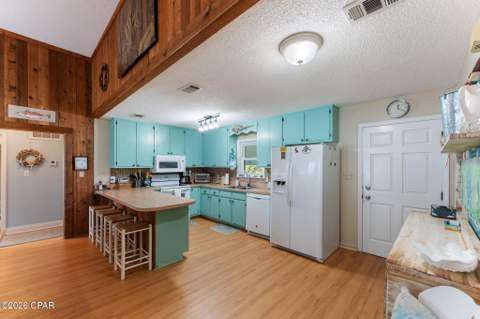 257 S Oak Street, Port St Joe FL - photo 24 of 88
