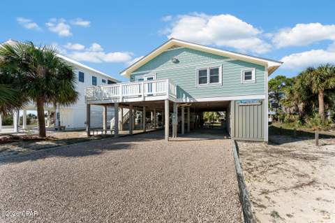 257 S Oak Street, Port St Joe FL - photo 9 of 88