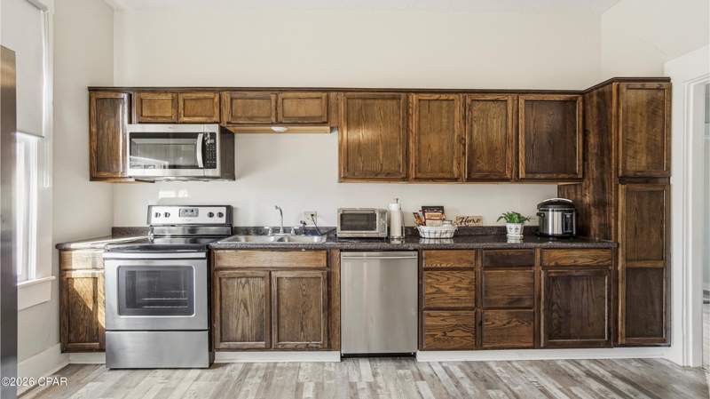 2 bedroom SingleFamilyResidence at 4404 Broad Street, Peyton Addition, Marianna — photo 4