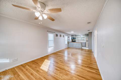 209 S Wells Street, Panama City Beach FL - photo 10 of 33