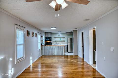 209 S Wells Street, Panama City Beach FL - photo 11 of 33