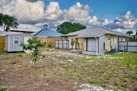 209 S Wells Street, Panama City Beach FL - photo 7 of 33