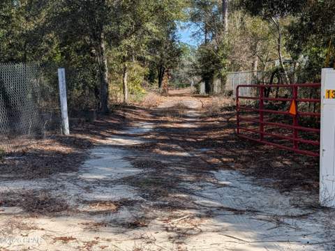 13920 Woodland Road, Southport FL - photo 9 of 51