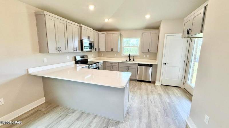 3 bedroom SingleFamilyResidence at 3596 Basal Street, College Station Phase 2, Callaway — photo 3