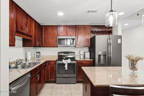 9860 S Thomas Drive 1706, Panama City FL - photo 13 of 37