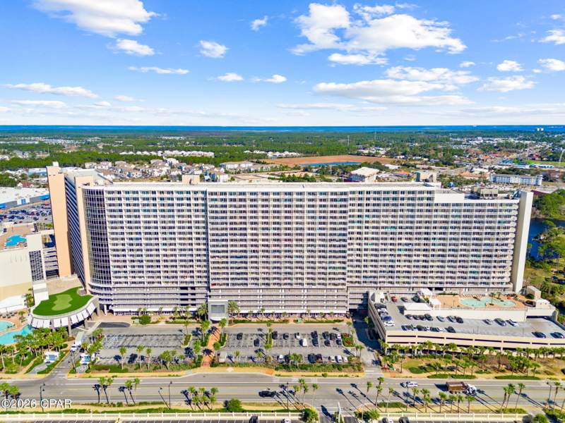 3 bedroom Condominium at 9860 S Thomas Drive 1706, Laketown Wharf Phase II, Panama City — photo 4