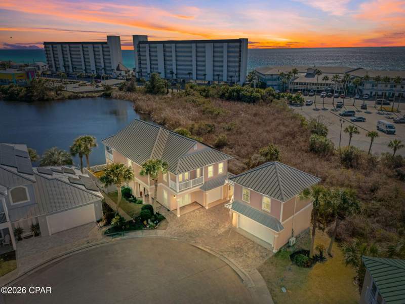 5 bedroom SingleFamilyResidence at 125 Smugglers Cove Court, Lakes At Summer Breeze, Panama City Beach — photo 2
