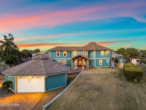 1004 Sunset Lane, Lynn Haven FL - photo 9 of 98