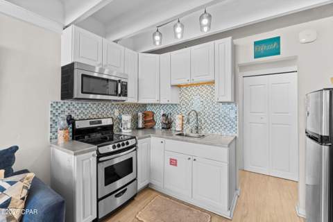 14401 Front Beach Road 411, Panama City Beach FL - photo 11 of 23