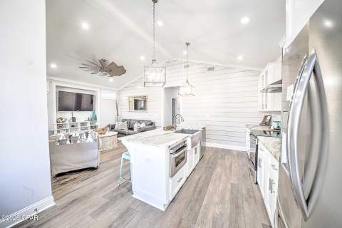 311 Venture Boulevard, Panama City Beach FL - photo 13 of 39