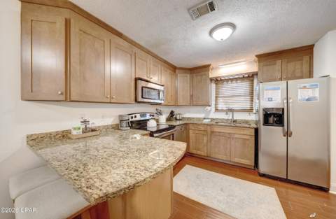 624 W Caladium Circle B, Panama City Beach FL - photo 11 of 41
