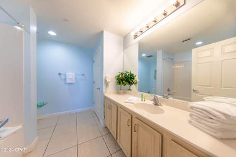 12011 Front Beach Road 1004B, Panama City Beach FL - photo 15 of 36