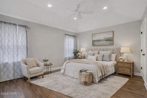 2913 Country Club Drive, Lynn Haven FL - photo 11 of 101