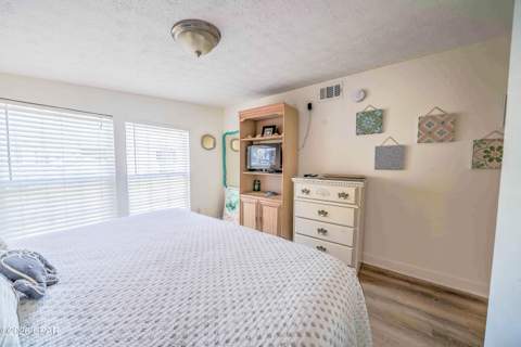 321 Lagoon Lane, Panama City Beach FL - photo 17 of 44