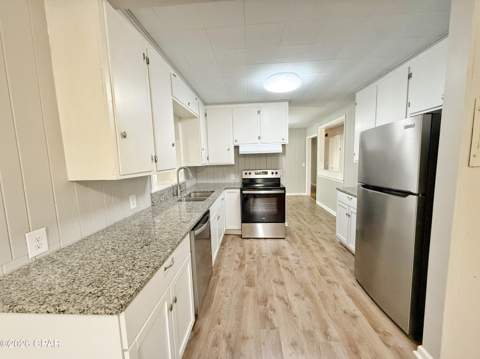 2944 Cherokee Street, Marianna FL - photo 10 of 31