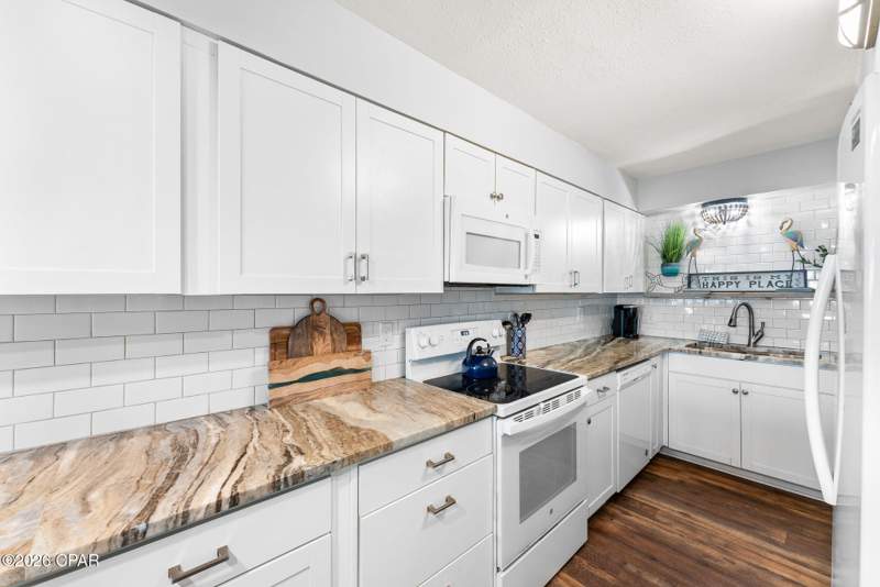 3 bedroom Condominium at 5801 Thomas Drive 1204, Regency Towers, Panama City — photo 5