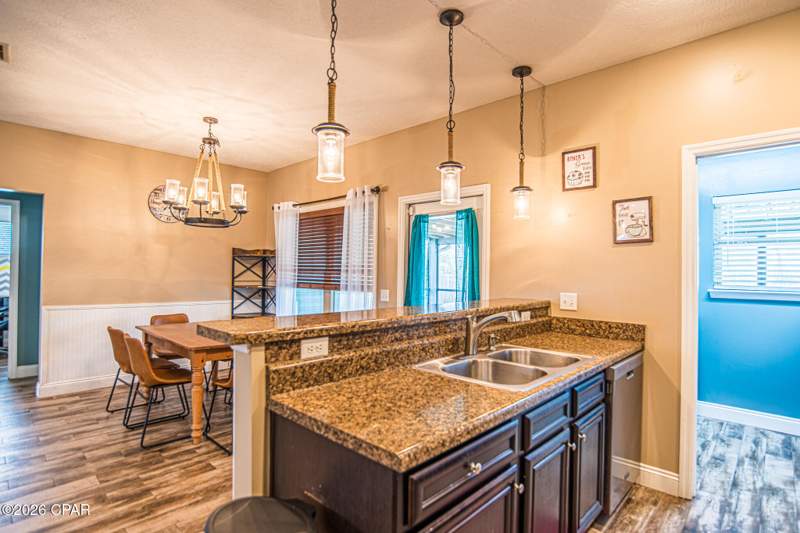3 bedroom SingleFamilyResidence at 2303 Sondra Court, Northwoods, Panama City — photo 5