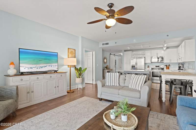 3 bedroom Condominium at 9902 S Thomas Drive 333, Laketown Wharf Phase II, Panama City — photo 4