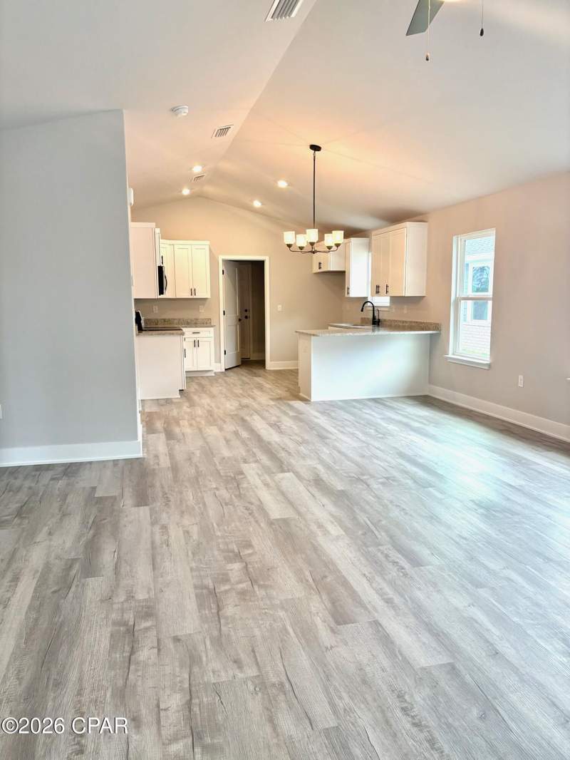 3 bedroom SingleFamilyResidence at 11502 Godart Street, Sunrise at East Bay, Panama City — photo 4