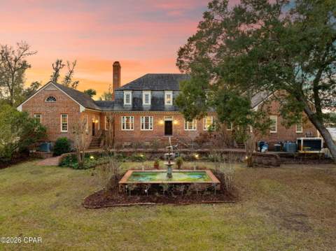 2677 Ferol Lane, Lynn Haven FL - photo 18 of 118
