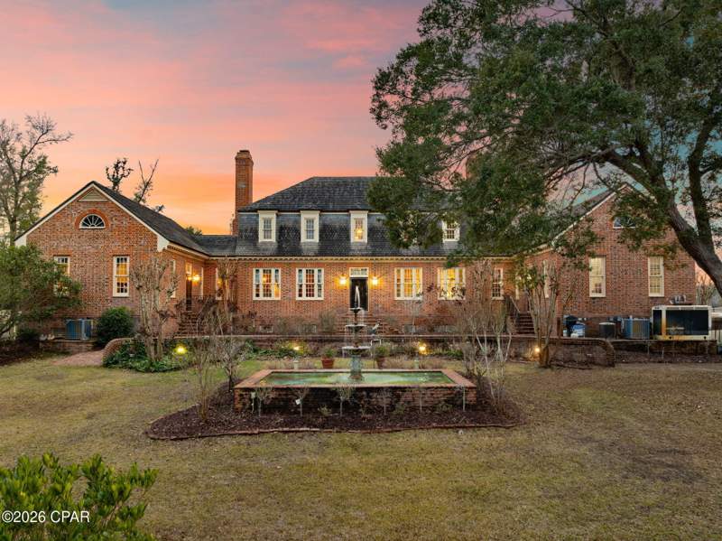5 bedroom SingleFamilyResidence at 2677 Ferol Lane, Normandale Estates, Lynn Haven — photo 4