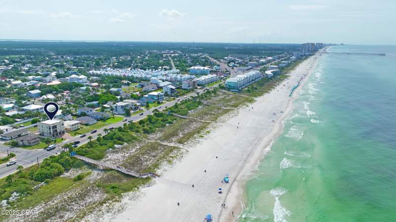 6 bedroom SingleFamilyResidence at 13906 Front Beach Road, Bare Footin Condominium, Panama City Beach — photo 2