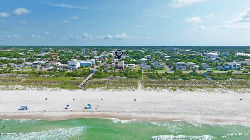 6 bedroom SingleFamilyResidence at 13906 Front Beach Road, Bare Footin Condominium, Panama City Beach — photo 4
