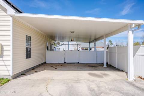 4108 Transmitter Road, Panama City FL - photo 9 of 57