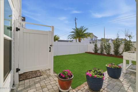 725 Landing Circle, Panama City Beach FL - photo 23 of 47