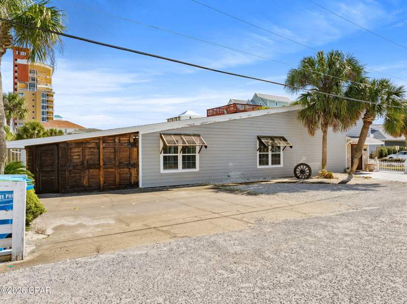 6 bedroom SingleFamilyResidence at 6716 Gulf Drive, Cresent Bch Unit 1, Panama City — photo 4