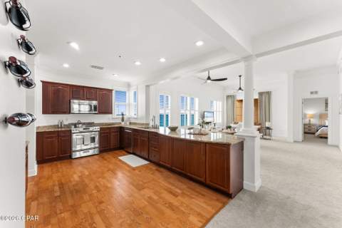 3001 W 10th Street 711, Panama City FL - photo 9 of 50