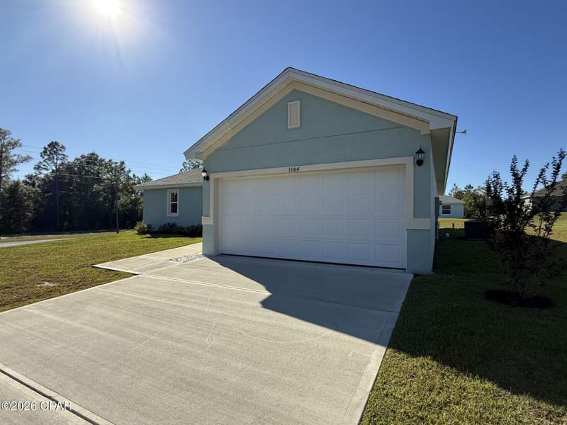 3 bedroom SingleFamilyResidence at 3984 Quail Court, Sunny Hills Unit 1, Chipley — photo 5