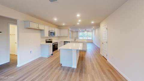 3892 Bricknell Avenue, Chipley FL - photo 7 of 21