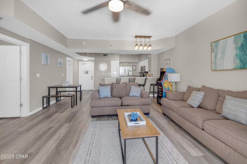 2 bedroom Condominium at 9900 S Thomas Drive 1817, Shores Of Panama, Panama City Beach — photo 3