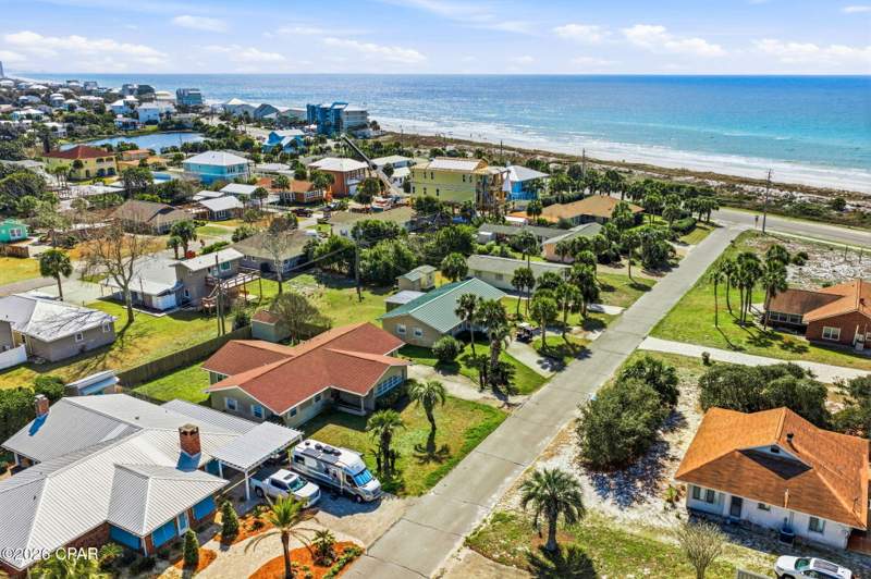 3 bedroom SingleFamilyResidence at 126 Buena Vista Avenue, Santa Monica Beach, Panama City Beach — photo 3